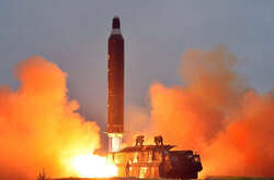 Росія погрожує світові ядерною зброєю