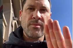 Чмерковский прилетел в Варшаву, где будет помогать украинским беженцам