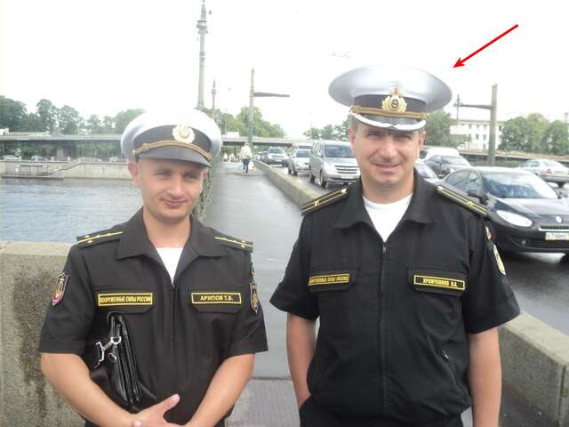 Командири підбитих у Бердянську російських кораблів виявилися зрадниками України