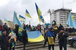 Окупанти запланували у Мелітополі проплачену акцію за Росію