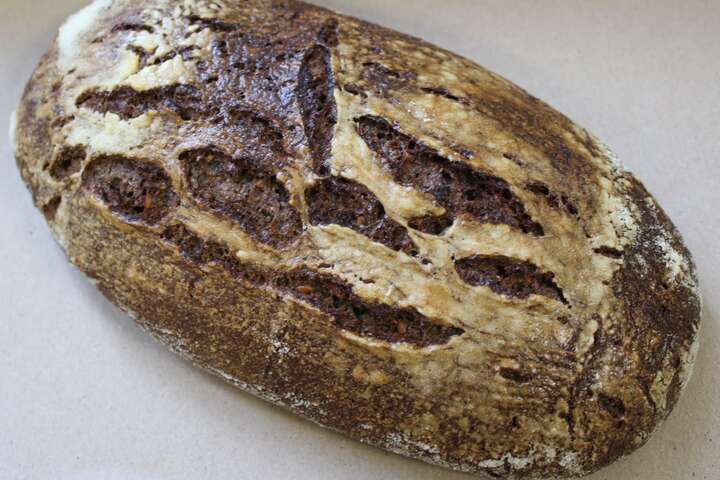 Київський кухар почав пекти «Чорнобаївський» хліб