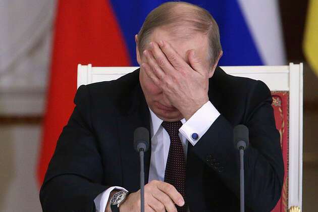 Подоляк розповів про два скандальні процеси в Росії, які можуть знести Путіна