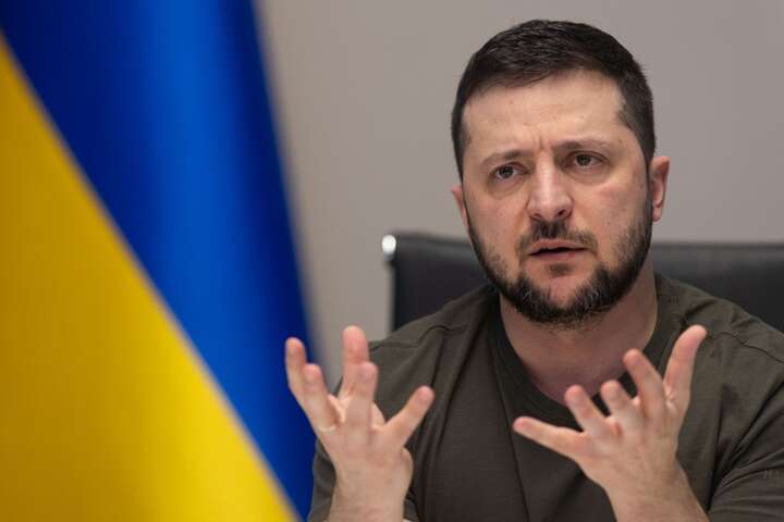 Зеленський погоджується завершити війну без звільнення Криму і Донбасу 