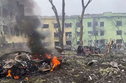 Мариуполю нужна полная эвакуация населения – мэр