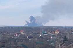 Загарбники обстріляли склади військових частин на Житомирщині: є постраждалі