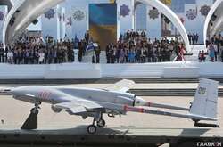 Турецький безпілотник «Байрактар» є грізною зброєю української армії у війні проти Росії