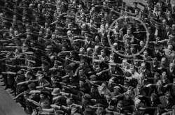 83% росіян насолоджуються бути фашистами, як і ті 99% у Німеччині 1940-х