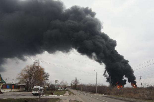 Вибух нафтобази. У Бєлгороді почалася страшна паніка (відео)