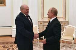 Путін розповів Лукашенку, як тепер треба називати війну в Україні