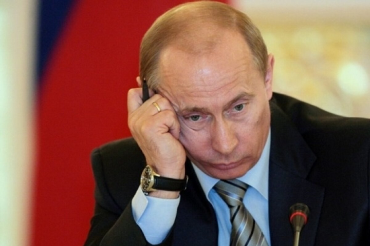 Путин самоизолировался и наказал советников – Белый дом
