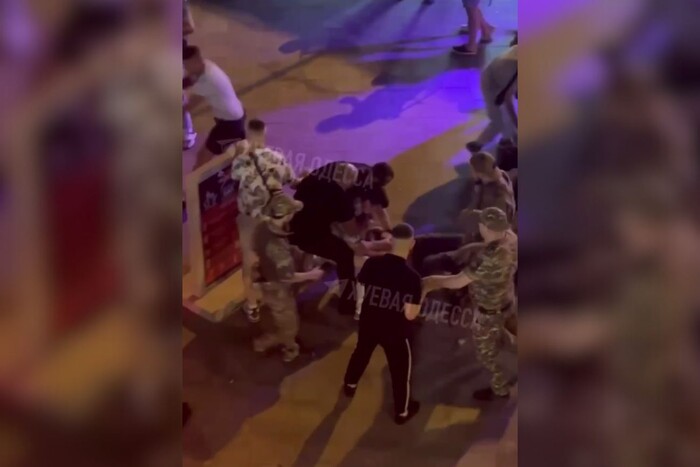 Масова бійка в Одесі. Поліція затримала сімох учасників