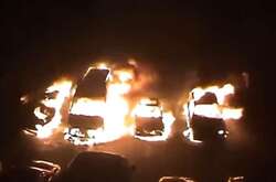 Под Москвой сгорели автомобили сотрудников ФСБ (видео)