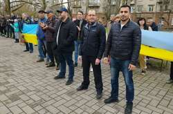 Митингующие скандировали «Херсон – это Украина!»