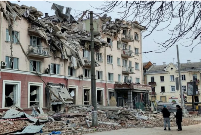 Мер Чернігова: місто знищено на 70% 
