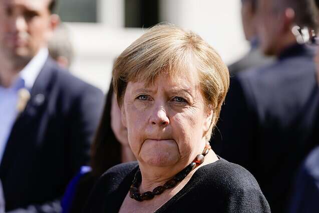 Меркель відповіла на звинувачення Зеленського щодо членства у НАТО 