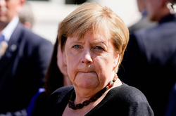 Меркель ответила на обвинения Зеленского относительно членства в НАТО