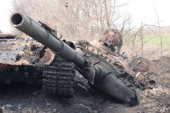 На сході українські військові відбили сім атак ворога за добу