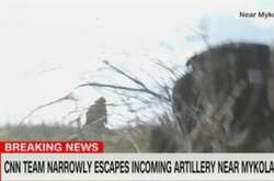  Іноземні журналісти потрапили під обстріл ворога 
  