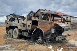  Прежде чем куда-то передислоцировать подразделения, врагам нужно провести значительный ремонт уцелевшей техники 