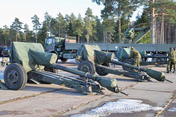 Естонія передала Україні партію летальної зброї (фото)