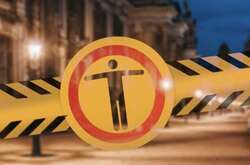  На час комендантської години забороняється перебування громадян на вулицях та в інших громадських місцях 