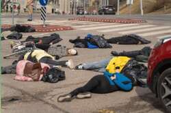 У Вільнюсі посеред дороги лежали люди зі зв'язаними руками, як жертви рашистів у Бучі