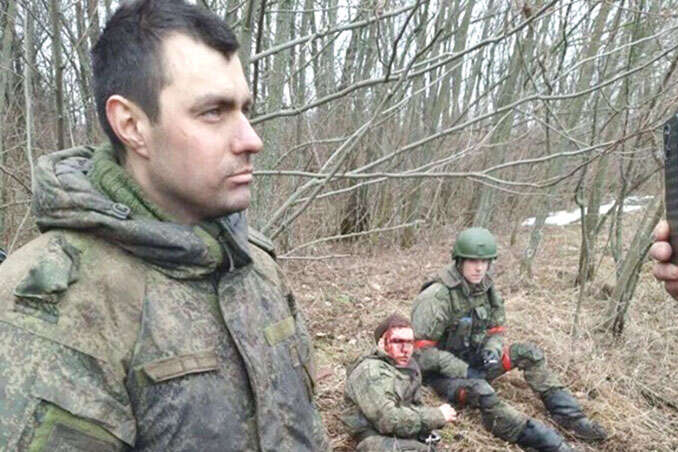 Російський солдат, який, приміром, розстріляв ні в чому невинних дітей, отримує повний пакет гарантій в українському таборі для військовополонених - Курорт для вбивць. Як Україна облаштує табори для російських полонених