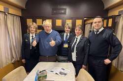 Премьер-министр Великобритании поблагодарил украинских железнодорожников за их труд