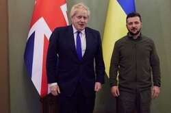 Джонсон на пресконференції з президентом Володимиром Зеленським у Києві