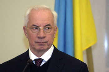 Янукович укрепился на местах