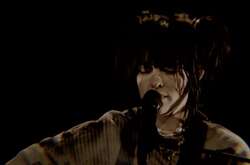 Біллі Айліш присвятила українцям пісню Your Power зі свого останнього альбому