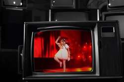 Кадр из раннего стендапа Сердючки, который стал очень актуальным во время войны