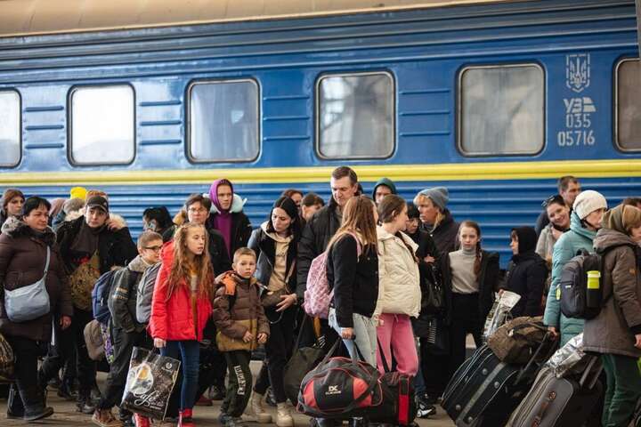 Оприлюднено графік евакуаційних потягів на 11 квітня