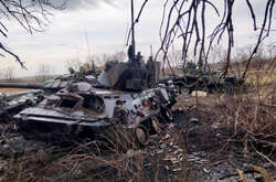 Військові дають відсіч ворогу на Харківщині 