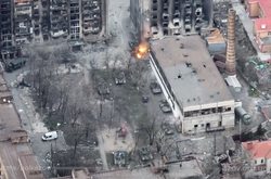 «Азов» показал на видео, как уничтожает рашистов в Мариуполе