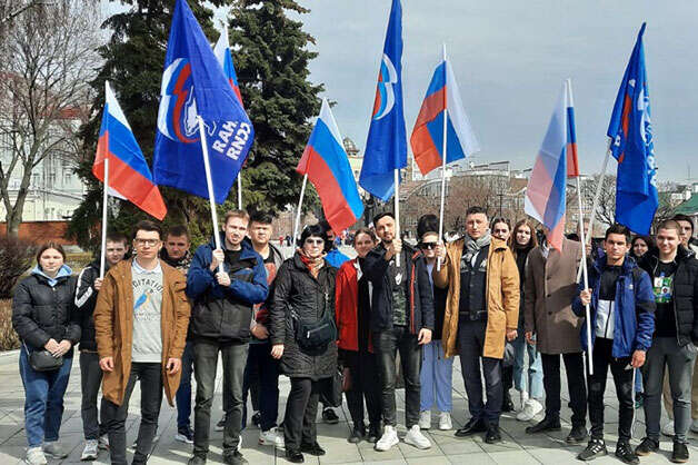 Російських студентів зігнали на підтримку «ДНР» під виглядом акції до дня радянської космонавтики