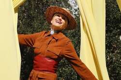 Мать самого богатого человека мира показала фото для украинского журнала