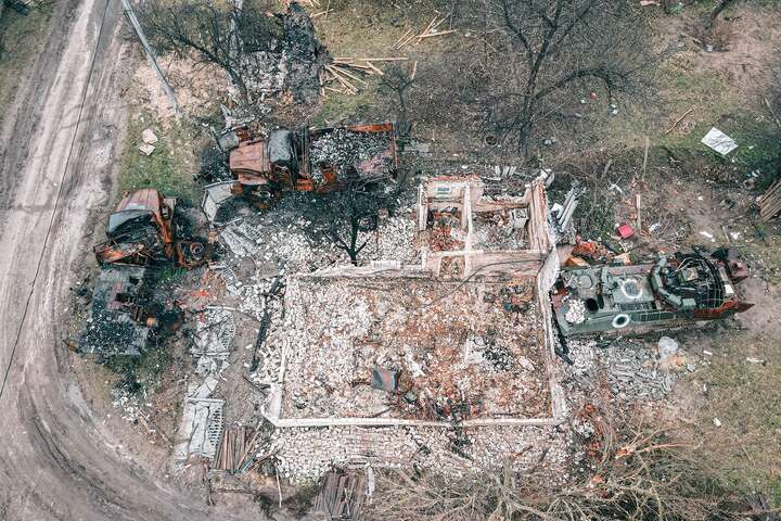 Окупанти майже повністю знищили село на Чернігівщині (фото)