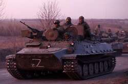 Росія переміщує військову техніку, озброєння та особовий склад на територію України