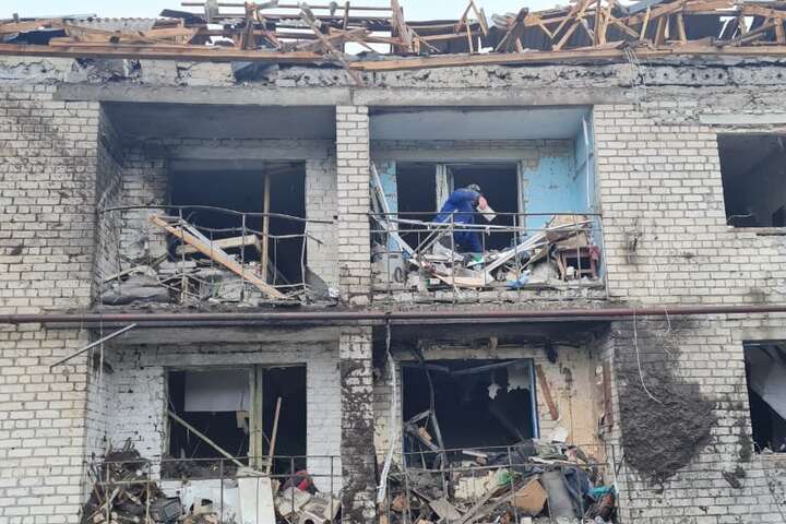 Ракетний удар на Донеччині: поранено сім осіб