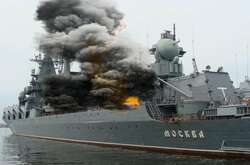 Росія визнала: «Москва» згоріла і пішла під воду