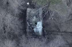 ЗСУ за допомогою дронів знищили ворожі танки