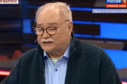 Колишній режисер, а нині путінський пропагандист Володимир Бортко істерикував на ефірі у Скабєєвої через знищення крейсера «Москва»