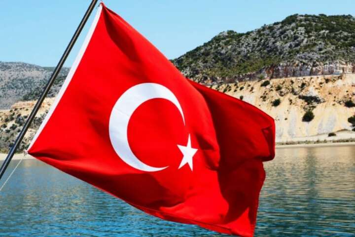 Туреччина готова доставити гумдопомогу на евакуаційних кораблях