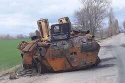 ВСУ показали остатки уничтоженной на Черниговщине танковой колонны оккупантов (фото)