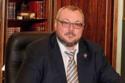 На тілах виявлені вогнепальні поранення, у Росії заявляють про самогубство