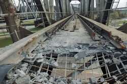 Залізничний міст через річку Ірпінь зазнав серйозних руйнувань