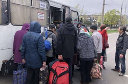 Гуманитарных коридоров на сегодня нет