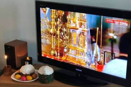 Мінкульт закликав вірян дивитись богослужіння на Великдень по телебаченню й онлайн