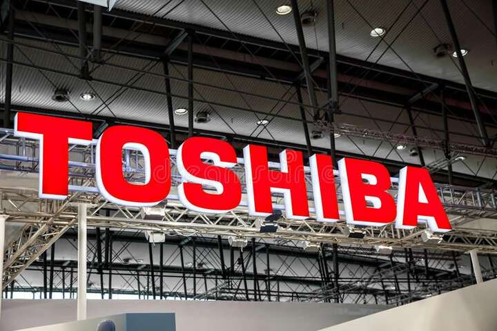 Toshiba призупинила прийом замовлень та інвестицій до Росії
